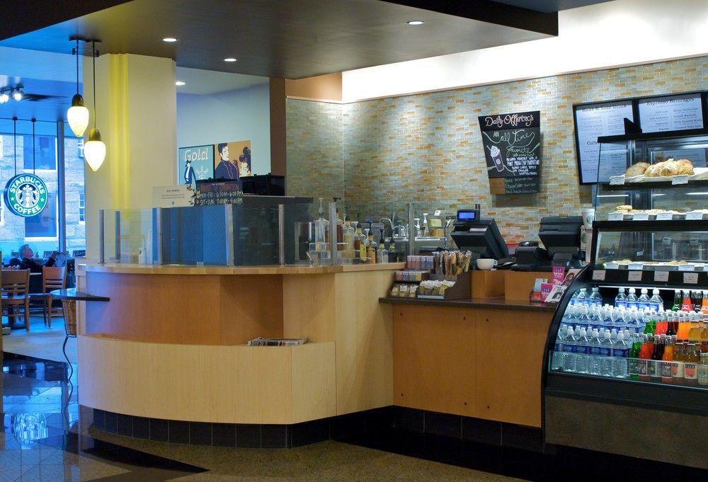 Marriott Harbourfront 4*