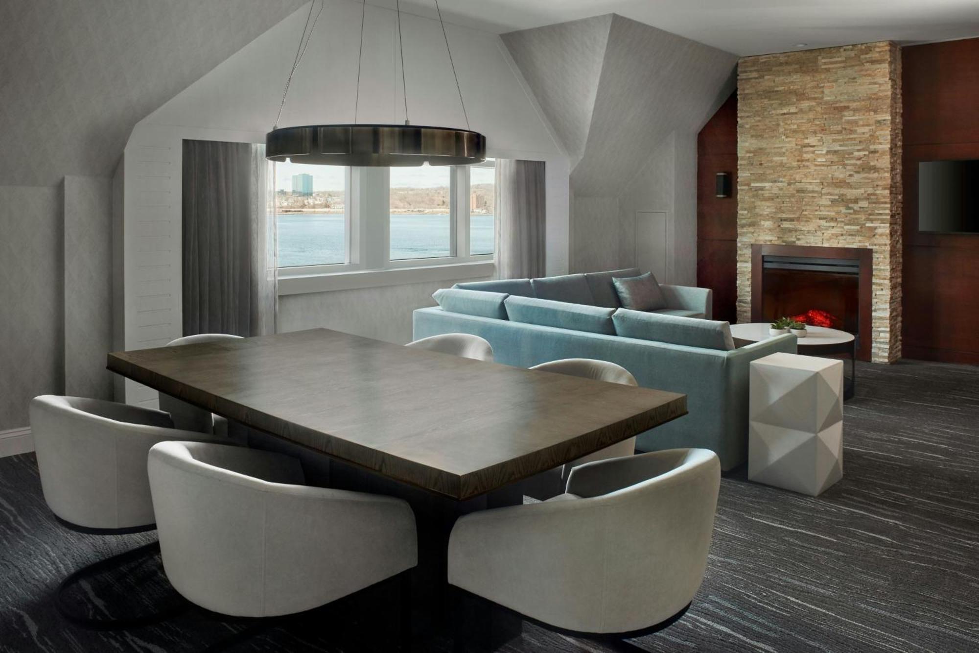 Marriott Harbourfront Hotel Halifax